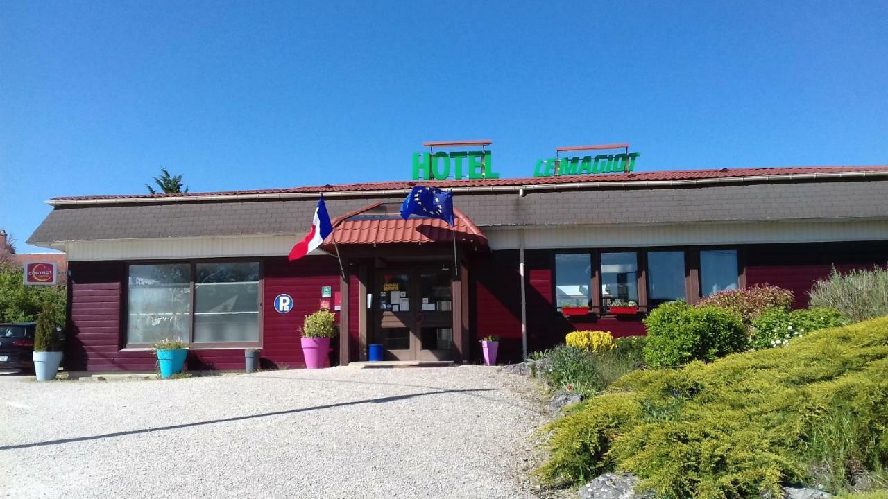 马格特酒店 蒙利库尔塞勒 外观 照片